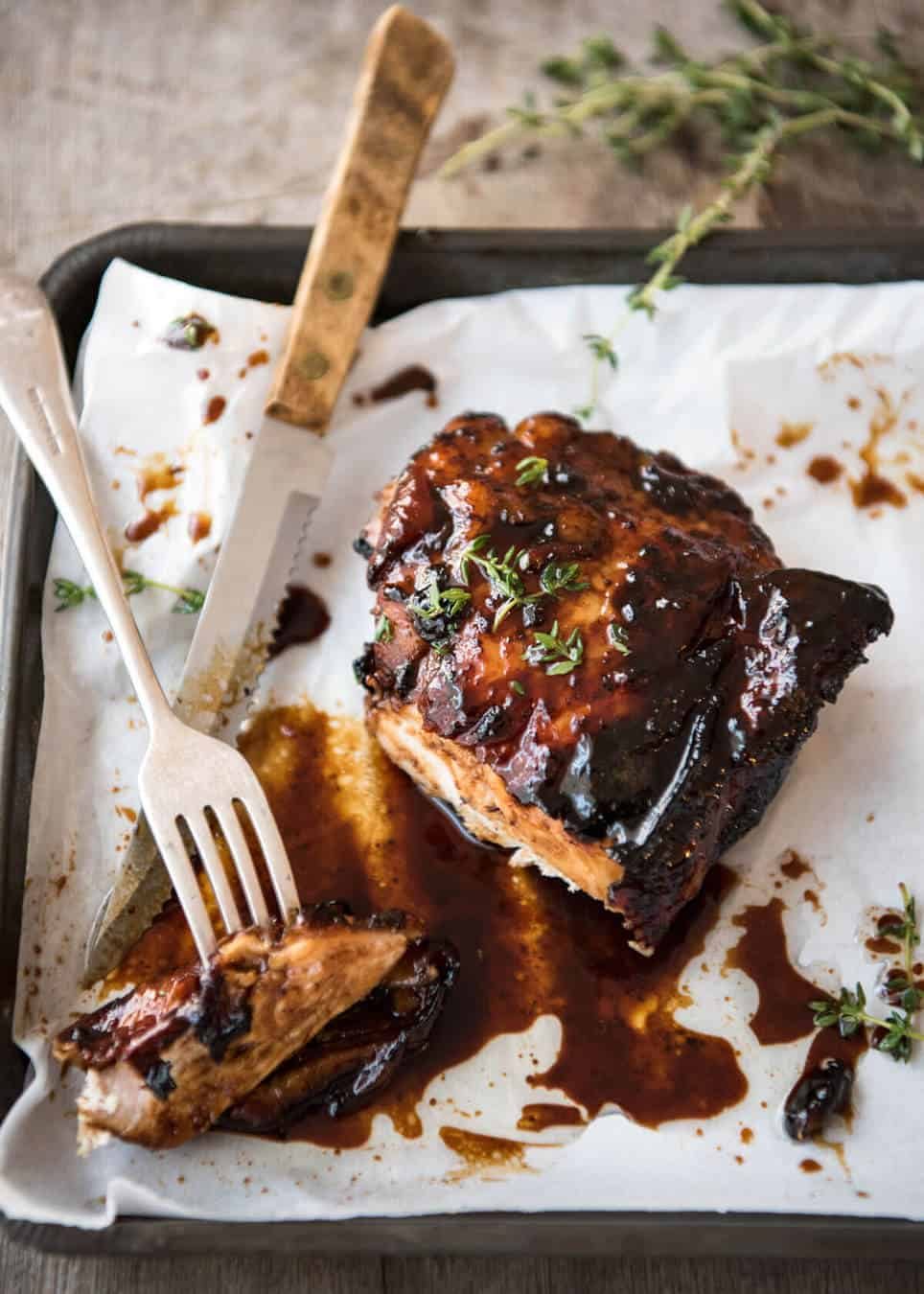 Balsamic vinegar, soy sauce, honey, sugar and garlic is all you need to make this super easy and fast Baked Balsamic Chicken! No marinating required. www.recipetineats.com