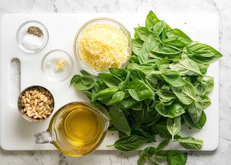 What goes in pesto