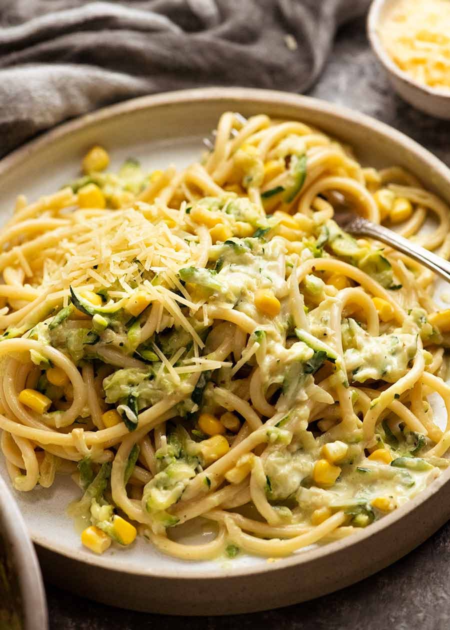 Plate with spaghetti with Creamy Zucchini Pasta Sauce (Courgette)