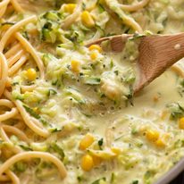 Skillet with Creamy Zucchini Pasta Sauce (Courgette)