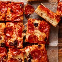 Overhead photo of slices of Easy pizza bread