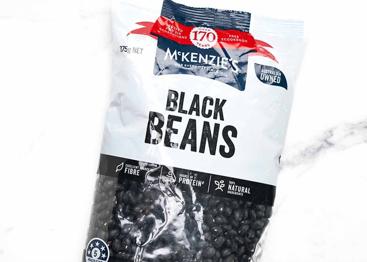 How to make Prawn Cocktail Mini Tacos - dried black beans