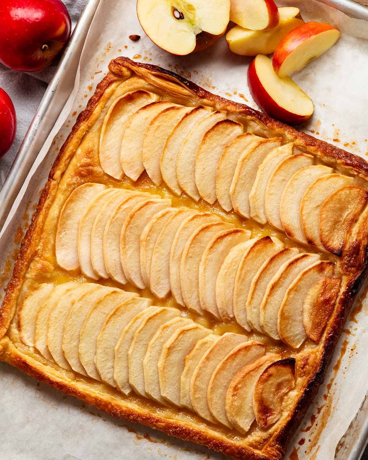 Easy French Apple Tart (puff pastry dessert)