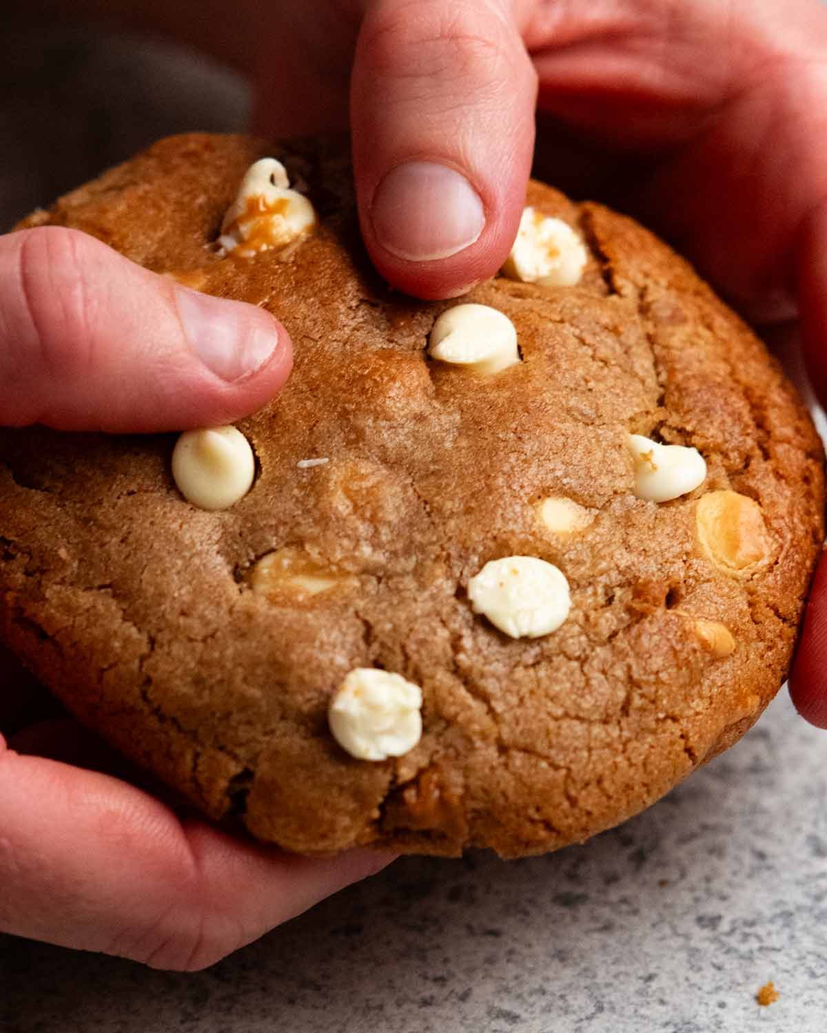 Biscoff stuffed cookies