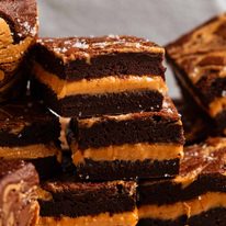 Peanut butter stuffed brownies
